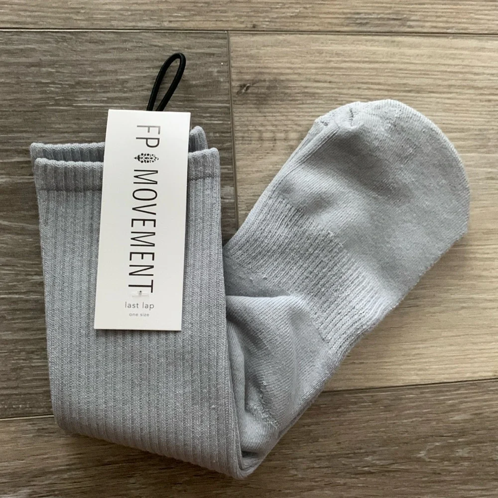FP MOVEMENT Last Lap Buti Logo Tube Socks Steel Gray NWT - Picture 2 of 4